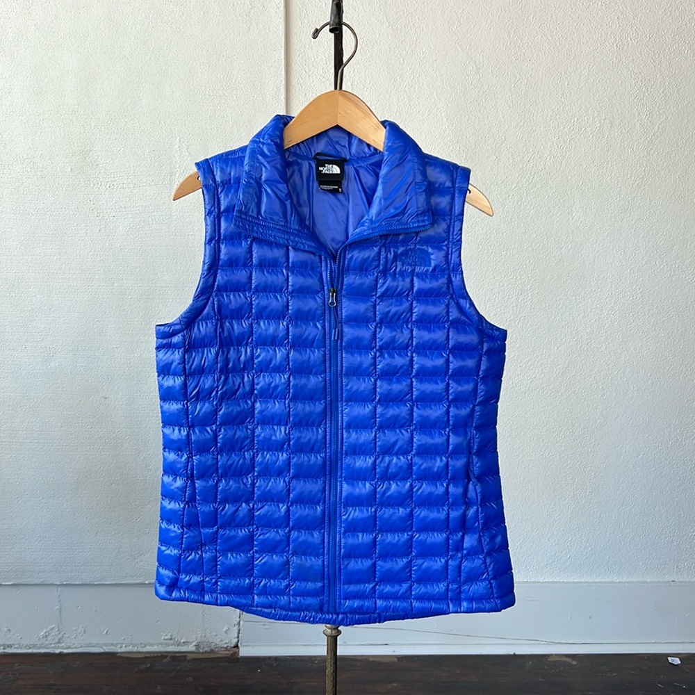 The Northface Thermoball Puffer Vest Womens Medium